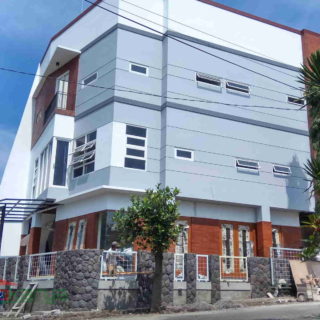 bangun rumah kost malang