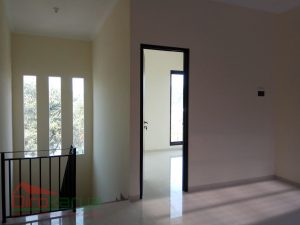 bangun rumah tinggal 2 lantai