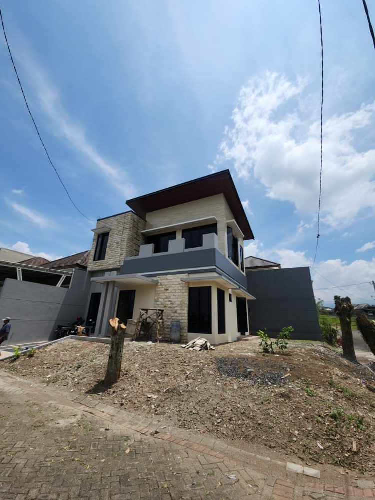 Villa Minimalis di batu Malang